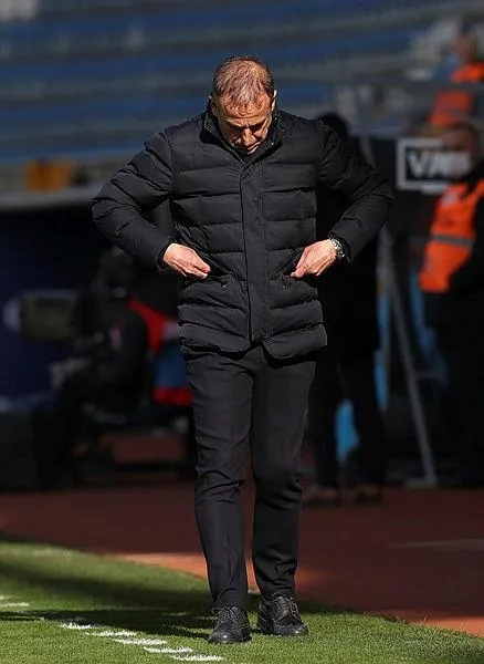 trabzonspor-teknik-direktoru-abdullah-avci-alanyaspor-macinin-ardindan-konustu-tekrar-kafamizi-kaldiracagiz-1615225111808.jpeg Trabzonspor Teknik Direktörü Abdullah Avcı Alanyaspor maçının ardından konuştu: Tekrar kafamızı kaldıracağız-1