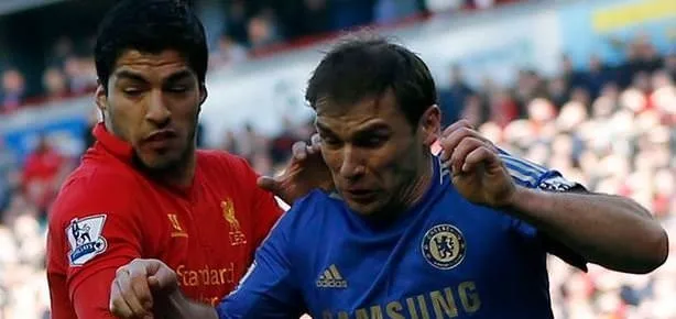 Luis Suarez’e 10 maç ceza