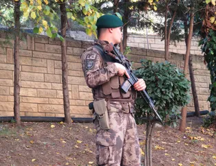 İstanbul'da hareketli dakikalar!  "Kurt kapanı 2019-17" ile 39 ilçede durdurulan araçlar didik didik arandı