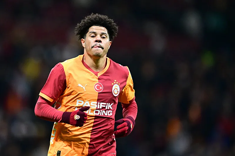 Fenerbahçe'ye büyük şok yaşattı! Galatasaray 2 milli yıldıza imza attıracak - 17