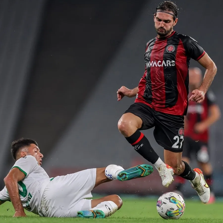 Süper Lig'in yıldızı Galatasaray'a! - 6