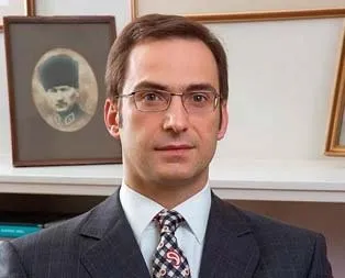 Ömer Koç dümene geçti