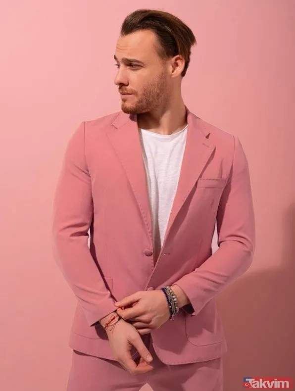 Esra Erol'un eşi Ali Özbir aşka geldi! Esra Erol doğum gününü kutlayan eşine "Ali'm" diye seslendi ikili yorum yağmuruna tutuldu - 20