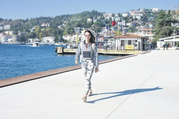 formda-haliyle-dikkat-ceken-ebru-yasarin-sirri-ortaya-cikti-1635026241001.jpeg Formda haliyle dikkat çeken Ebru Yaşar'ın sırrı ortaya çıktı!-4