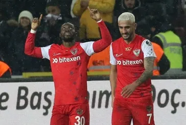 Hataysporlu Christian Atsu'nun cansız bedenine ulaşıldı