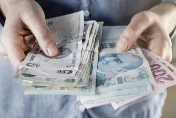 Yaşlıya çift maaş