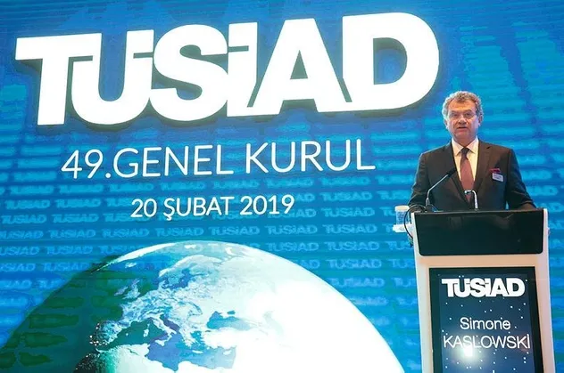 Sabah yazarı Hilal Kaplan'dan TÜSİAD'cı ağaları çarpan yazı: O yıllar geride kaldı!