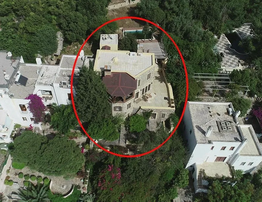 Portakal, Özdil ve Dündar’dan kaçak yapı vurgunu!