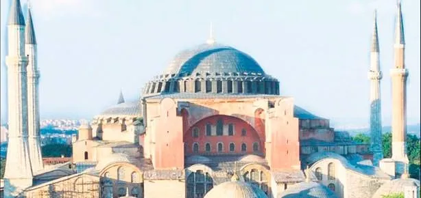 Papaz şaştı!