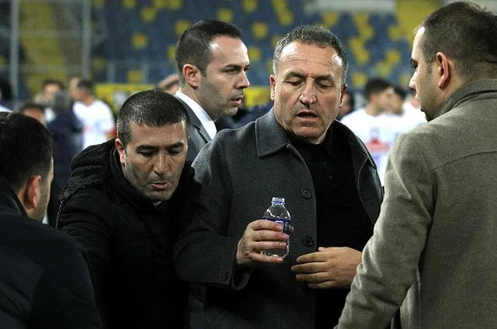 Halil Umut Meler'e saldıran Faruk Koca ne kadar ceza alacak?-5