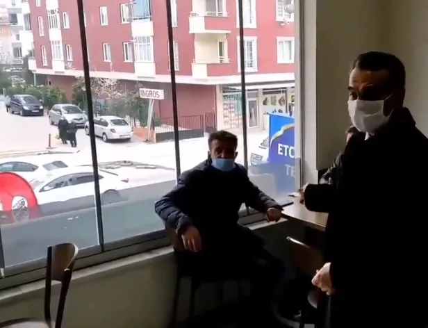 icisleri-bakanligi-vatandasa-sergiledigi-tavir-sebebiyle-cerkezkoy-kaymakami-atilla-selami-abbana-sorusturma-baslatti-1616866252117.jpg İçişleri Bakanlığı vatandaşa sergilediği tavır sebebiyle Çerkezköy Kaymakamı Atilla Selami Abban'a soruşturma başlattı!-2