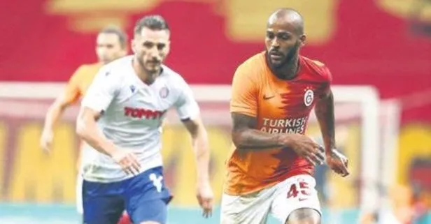 Galatasaray’a kötü haber! Smalling’i alan Roma Marcao’dan vazgeçti