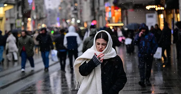 İstanbul’da kar ve fırtına etkisini artırıyor: Tipi uyarısı! Yağış hangi ilçelerde kuvvetlenecek?