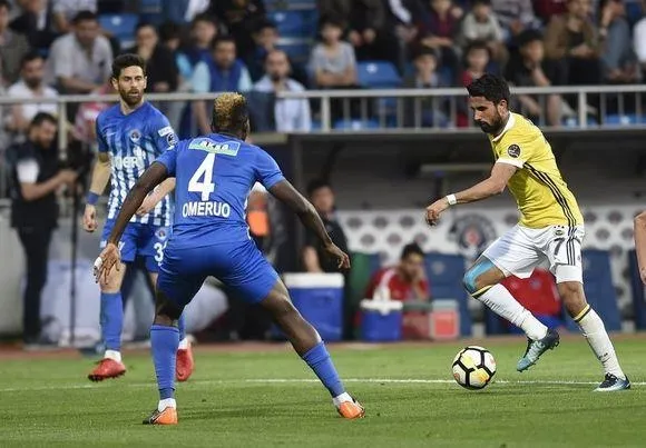 Fenerbahçe zirve takibini sürdürüyor-1