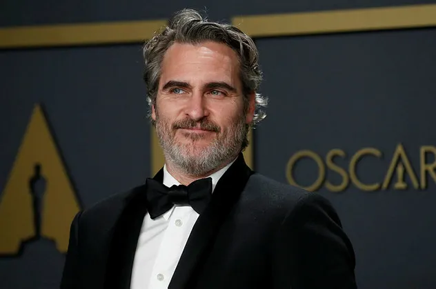 Joaquin Phoenix kimdir? Hangi filmlerde oynadı? Joker filmiyle Oscar aldı, konuşması olay yarattı!