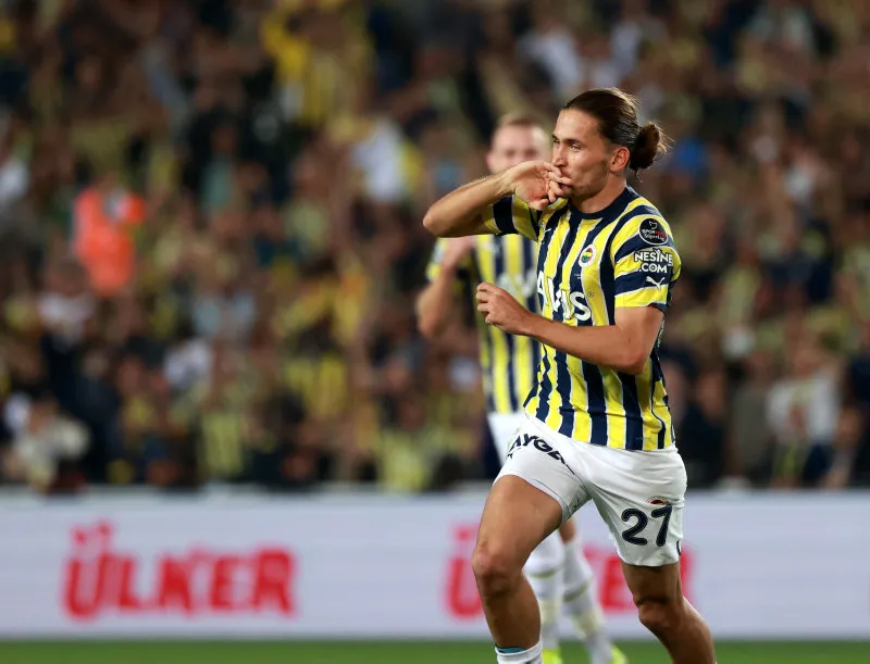 Fenerbahçe'de flaş gelişme! Menajeri İstanbul'a geliyor - 15