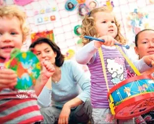 Annelere iş çocuğa bakıcı