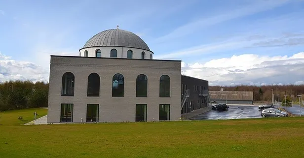 Danimarka'da camiler yeniden ibadete açıldı