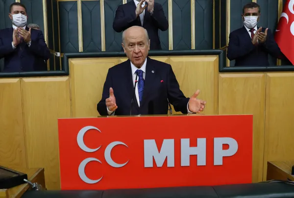 son-dakika-devlet-bahceliden-orman-yanginlari-ve-trafik-kazalari-tweetleri-teslimiyet-fitratimizda-olmayan-bir-acziyettir-1628421768789.jpg SON DAKİKA: Devlet Bahçeli'den orman yangınları ve trafik kazaları tweetleri: Teslimiyet fıtratımızda olmayan bir acziyettir-3