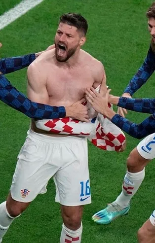 Aslan’a Brezilya'yı ağlatan golcü! Galatasaray, Hırvat golcü Bruno Petkovic’i gözüne kestirdi