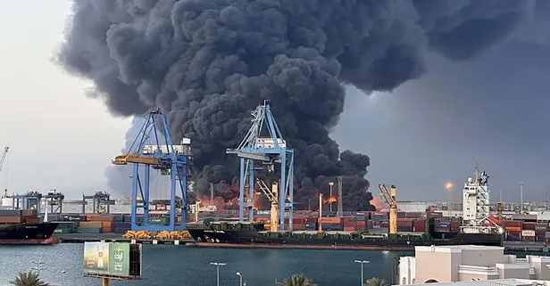 Sudan’da peş peşe patlama! RSF vurdu uçuşlar durduruldu