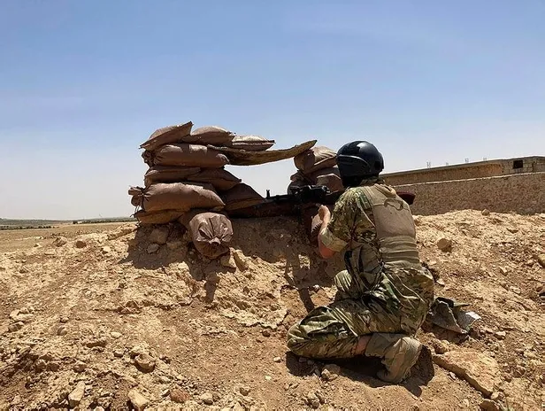 TSK ve SMO askeri operasyon için hazır: Eller tetikte gözler terör mevzilerinde!-3