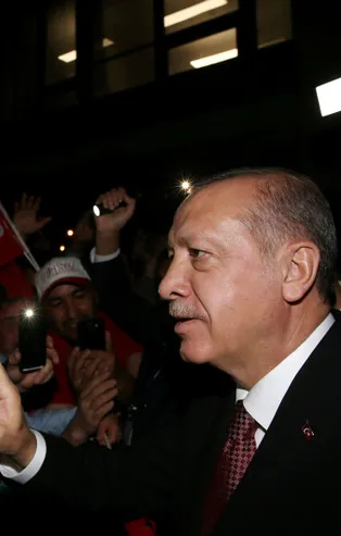 Başkan Erdoğan'a Macaristan'da sevgi seli