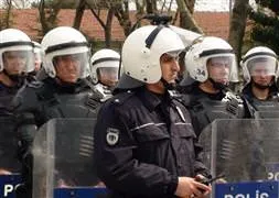 Polis atamalarına seçim engeli