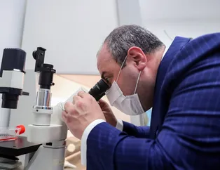 Bakan Varank, Kovid-19'a karşı aşı ve ilaç geliştirme çalışmalarını yerinde inceledi! Kritik çalışma bugün başlıyor
