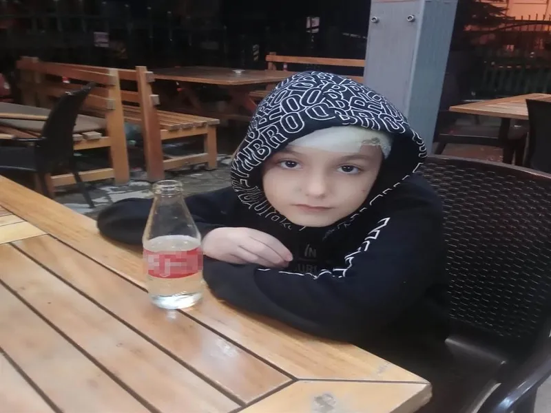 Tunahan Yılmaz'ın sahipsiz köpeklerin saldırısında yaralanmasına ilişkin belediye yetkilileri hakkında dava açıldı (DHA)