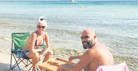 Denize sıfır tavla keyfi