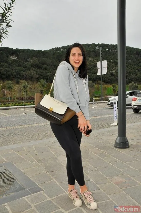 Hande Ataizi'den yaşıyla ilgili yorum yapan muhabire şaşırtan tepki! Hande Ataizi'nin Leon adında bir oğlu var... - 43