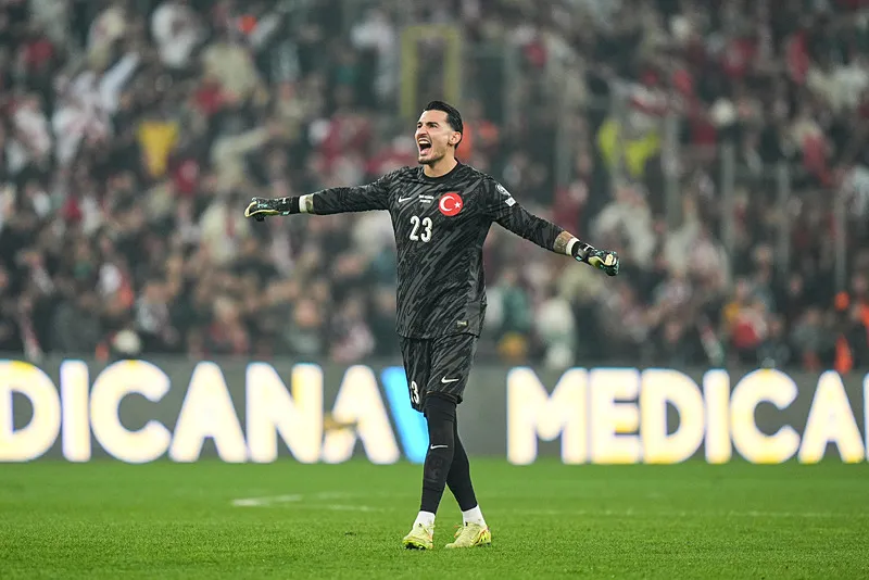 Real Madrid'in süper yıldızı Galatasaray'a! - 13