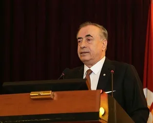 Galatasaray taraftarı isyanda: Forvet yoksa istifa