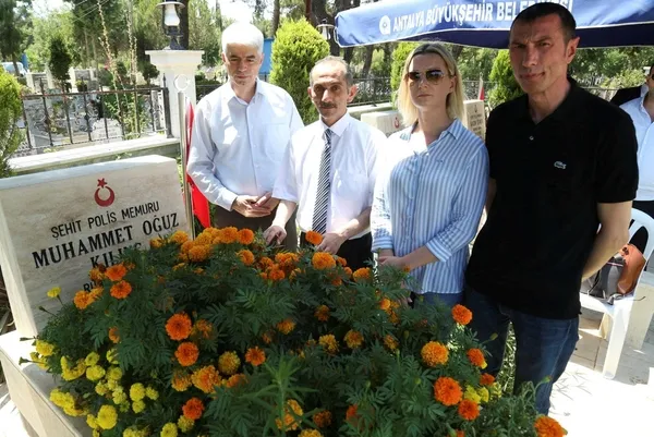Rusya'dan 15 Temmuz şehidinin ailesine onur nişanı-2