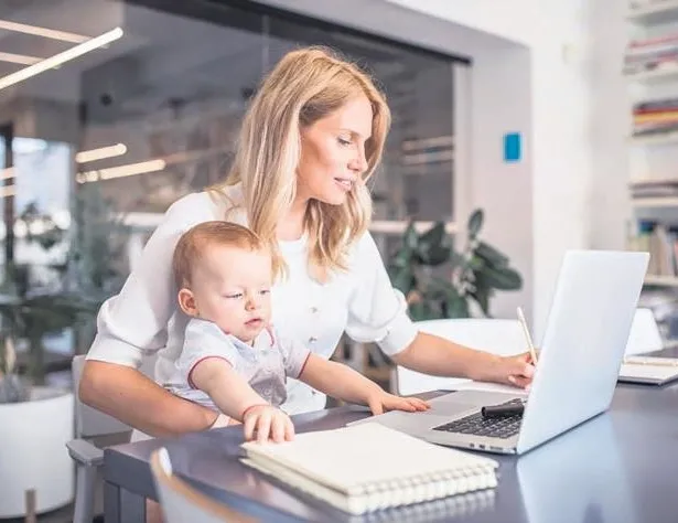 Çalışan anneye 2.390 tl