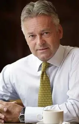 İngiliz bakandan FETÖ açıklaması