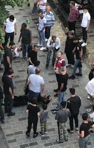 Taksim Talimhane'de meydan kavgası kamerada