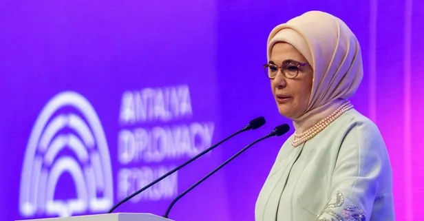 Emine Erdoğan, Antalya Diplomasi Forumu panelinde konuştu! Kalıcı ve sürdürülebilir barış mesajı