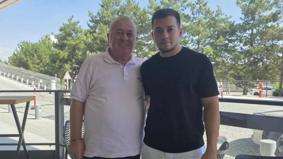 halk-sagligini-bozma-yeni-partili-cemal-enginyurtun-oglu-alpturk-enginyurt-ifade-verecek-1787057211054.jpeg "Halk sağlığını bozma!" Yeni Partili Cemal Enginyurt'un oğlu Alptürk Enginyurt ifade verecek!-1