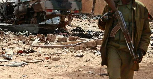 Mali’de ordu karargahına saldırı! Çok sayıda ölü var