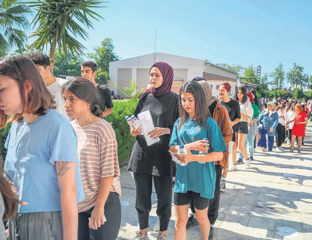 Hayatlarının sınavı