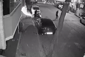 Esenyurt’ta gece yarısı silahlı çatışma: Çok sayıda araç ve iş yeri zarar gördü