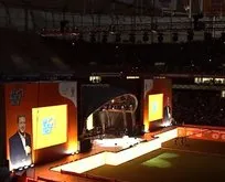 Başkan Erdoğan’a özel şarkı Adana stadyumunda çaldı