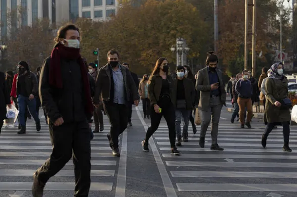 Türkiye'nin gözü Kabine Toplantısı'nda! Kısıtlamalar kalkacak mı? Kafe ve restoranlar açılacak mı? Yüz yüze eğitim ne zaman başlayacak?-13