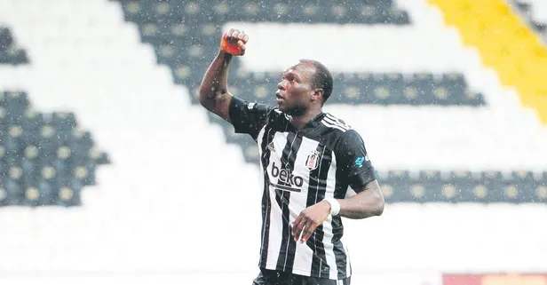 Aboubakar yeniden Beşiktaş’ta: Kamerunlu golcü 22.00'de İstanbul'da