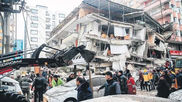 mimar-sinanin-saheseri-sokullu-mehmet-pasa-kulliyesi-yuzlerce-depremzedeye-kol-kanat-gerdi-1677371520280.jpeg Mimar Sinan’ın şaheseri Sokullu Mehmet Paşa Külliyesi yüzlerce depremzedeye kol kanat gerdi-6