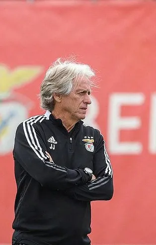 Fenerbahçe’nin anlaşma aşamasına geldiği teknik adam Jorge Jesus ile golcüler coşuyor