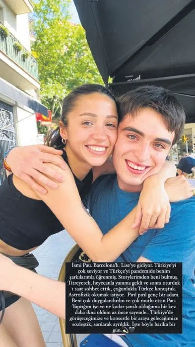 turkce-askina-zeynep-bastik-kendi-sarkilari-sayesinde-turkce-ogrenen-ispanyol-hayraniyla-tanisti-1685560627366.jpeg