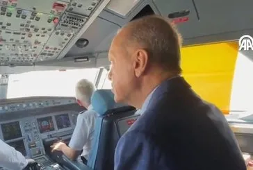 Başkan Erdoğan ilk resmi uçuşta kokpitte